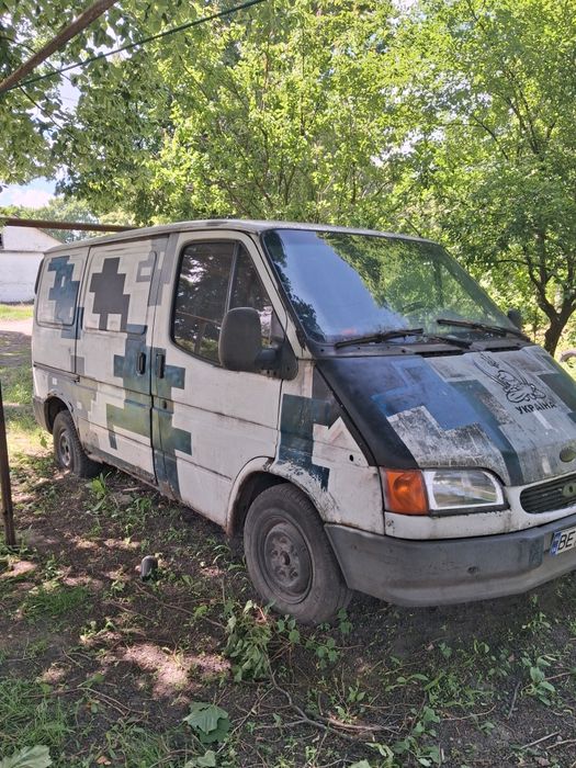 Срочно продам машину