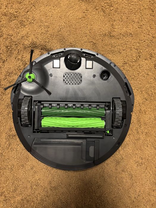 Robot Aspirador e Mopa Roomba Combo i5