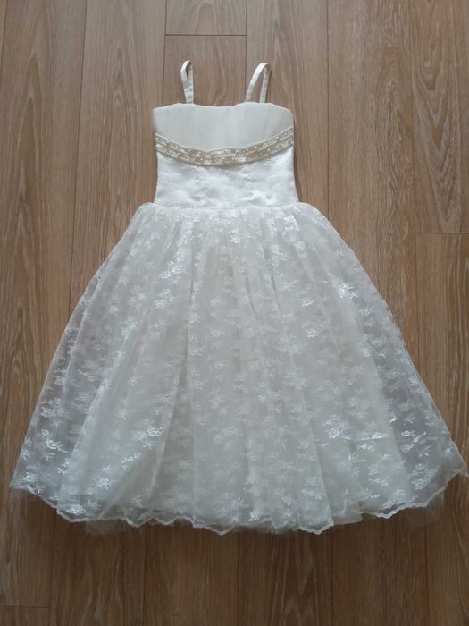 Прокат нарядных детских платьев на возраст 4-11 лет - Прокат одягу та ...