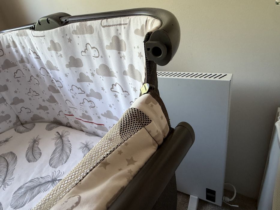 Dostawka lionela i materac + przescieradła