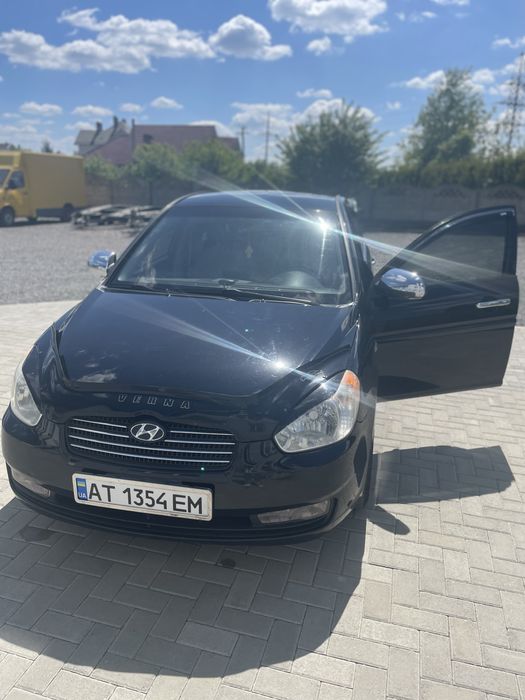 Автомобіль Hyundai Accent 2008 рік