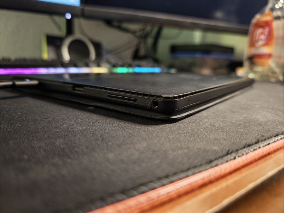 Dell Latitude 5285 (laptop/tablet)
