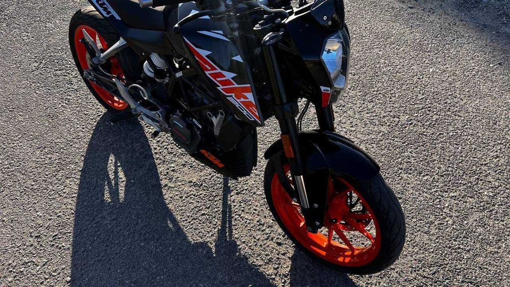 KTM DUKE 200 2021