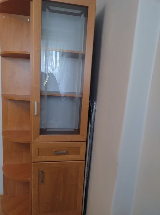 Sprzedam witrynę szklana z dostawką rogową