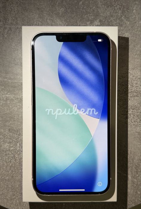Продам IPhone