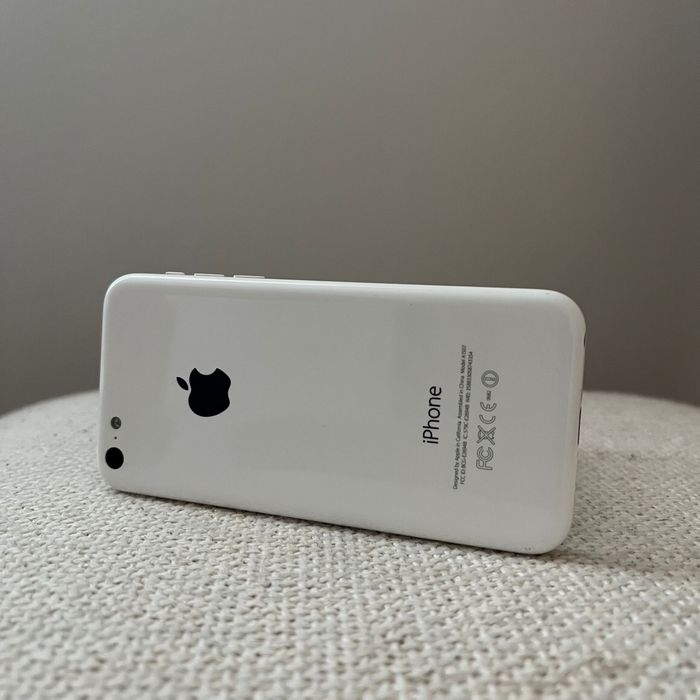 Iphone 5c Branco 8GB - “Dumb Phone” - Totalmente funcional