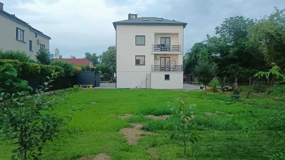 Wynajmę mieszkanie dom w Tarnowie 60m2  dwa pokoje - duży parking + ogród
