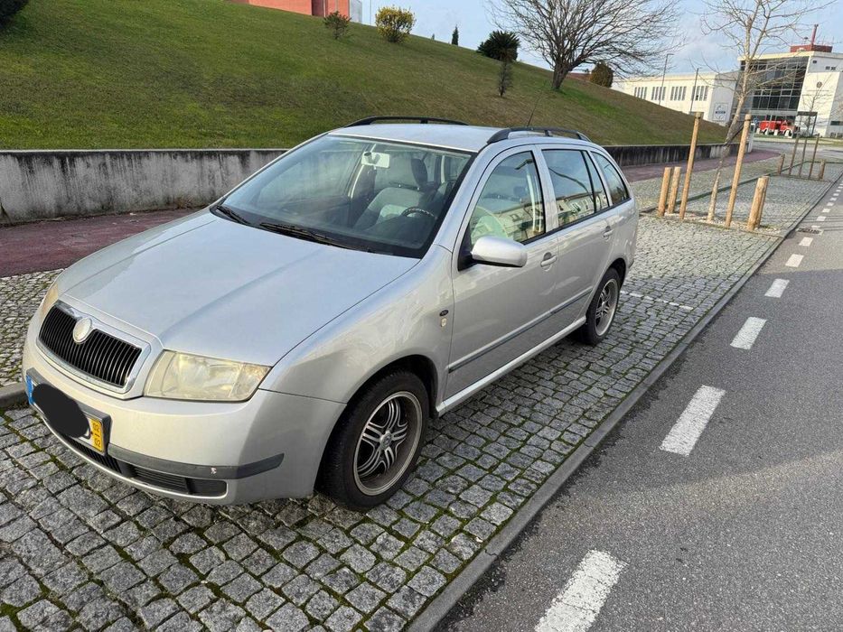 Skoda Fabia 1.4 ano 2002