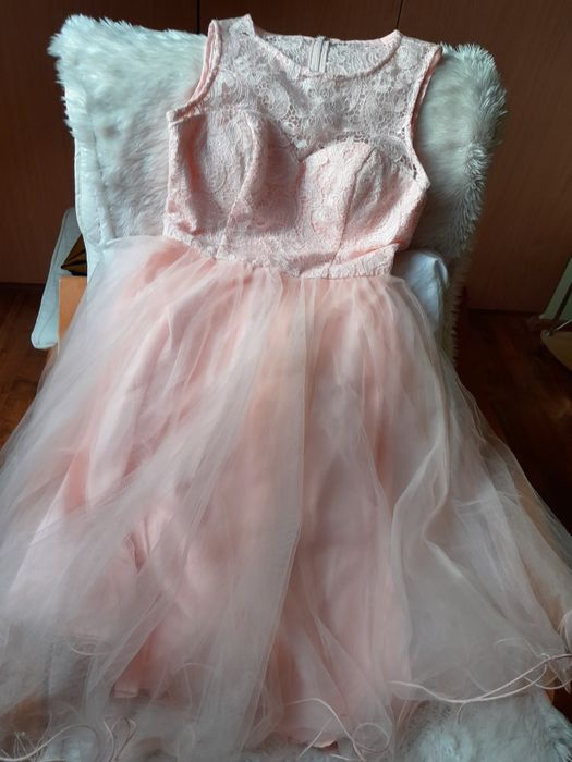 Suknia pudrowa morela 38 ChiChi London