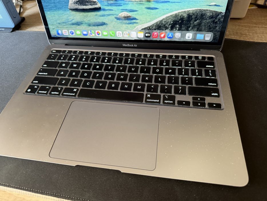 MacBook Air 13 M1 8/256GB