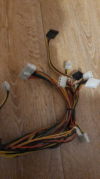 Компьютерный блок питания КР350W