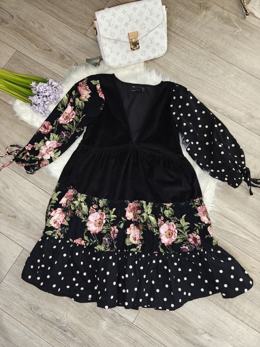 Sukienka ASOS, rozmiar S. Unikalna sukienka o boho charakterze!