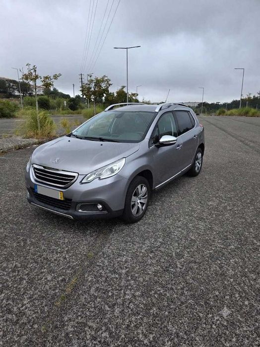 Peugeot 2008 — fotografia 2