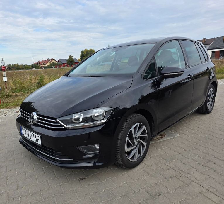Volkswagen Golf Sportsvan Volkswagen Golf Sportsvan Duża Navi Car play radar