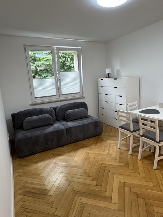 Przytulna kawalerka 30 m² z balkonem