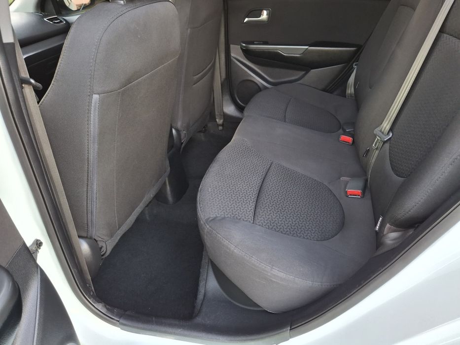 Kia Rio 2012 1.6 automatic