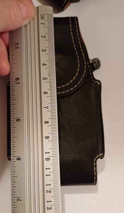 Stare skórzane etui futerały Bugatti i Nokia