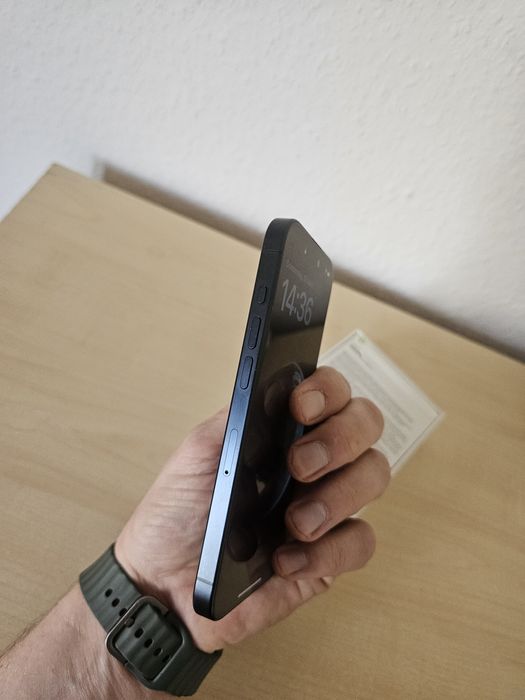 Iphone 15 pro повний оригінал