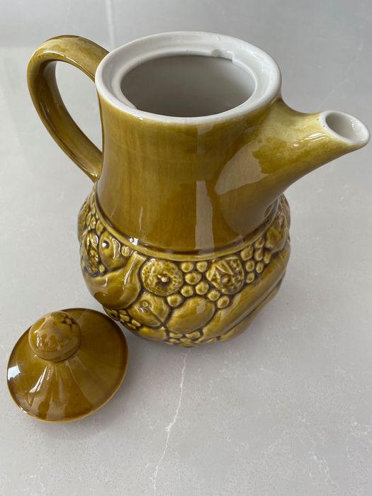 Secla Ceramic Jar with Lid423646447870289921