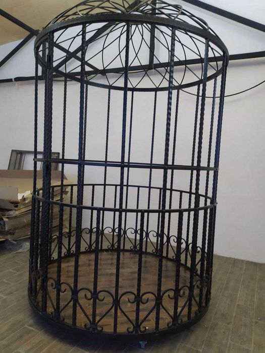 Клетка (реквизит, фотозона, декорация) для фотосессий в фотостудию