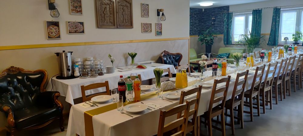 Komunia święta. Organizacja. 3 sale.