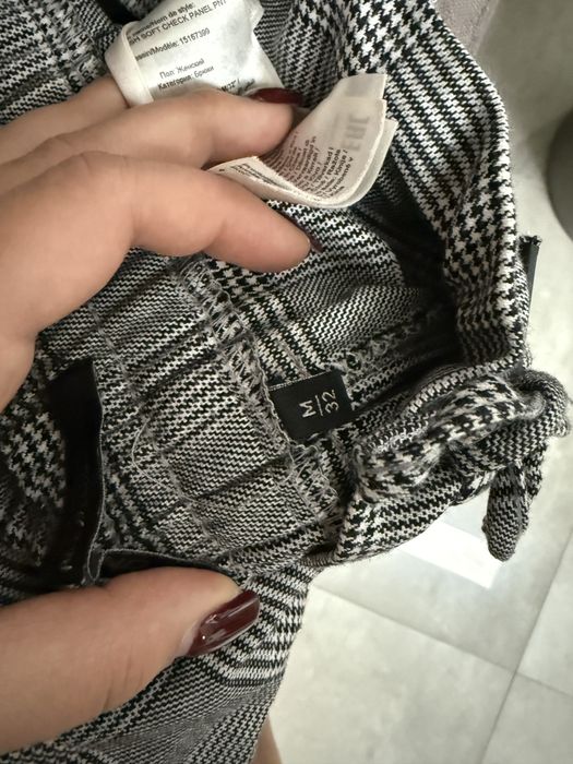 Spodnie w kratkę rozmiar M