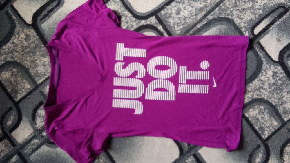 Лот Футболки 7 шт +1 шорты