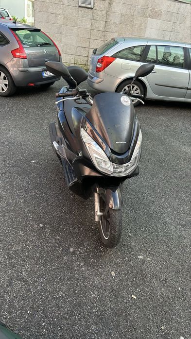 Honda pcx 2014 bem cuidada
