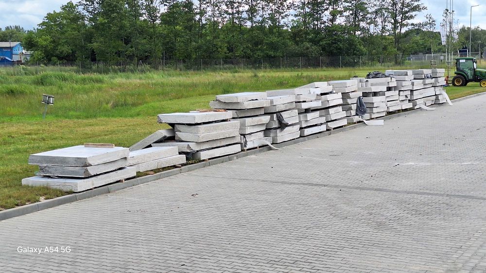 Oddam płyty betonowe