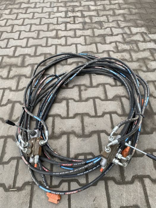 Zestaw hydrauliki do okrywarki do truskawek
