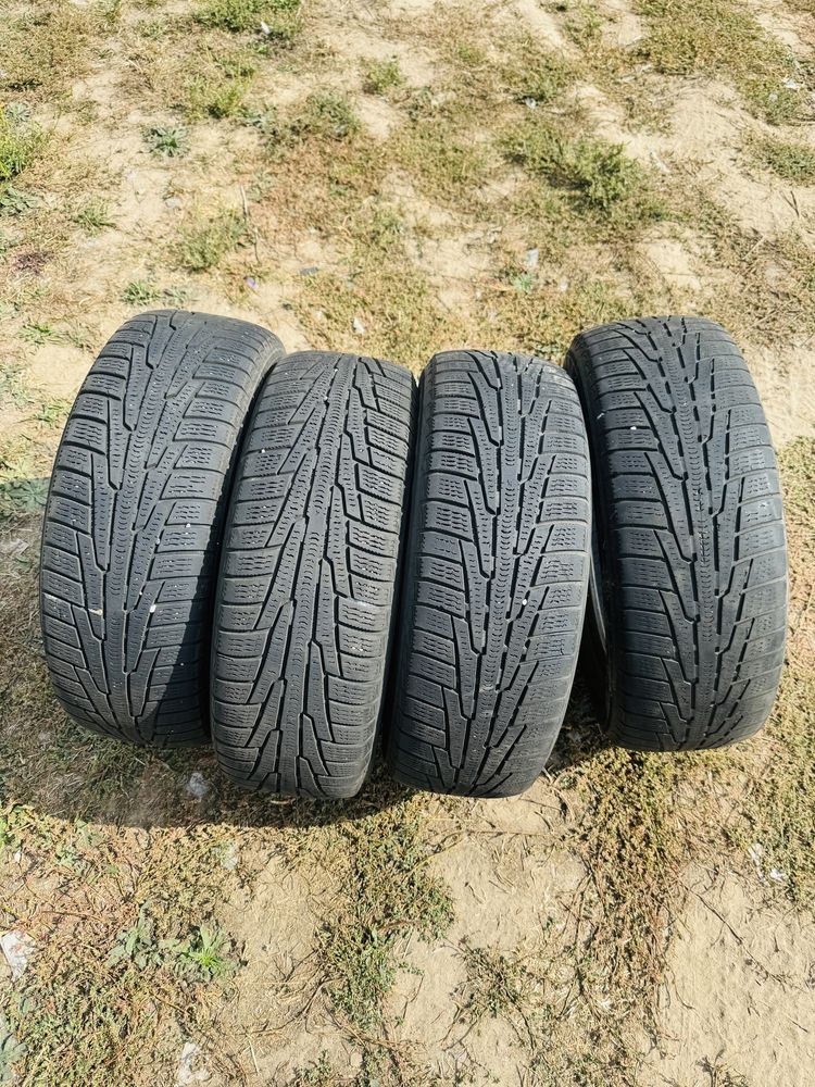 Продам зимнюю резину Nokian 185/65/R14 в хорошем состоянии!: 850 грн ...
