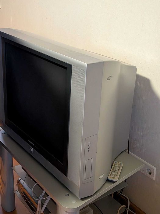 TV Grundig Lenaro