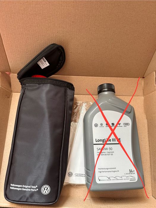 00750104788 Сумка для 1л банки масла в багажник VAG VW Audi Seat Skoda