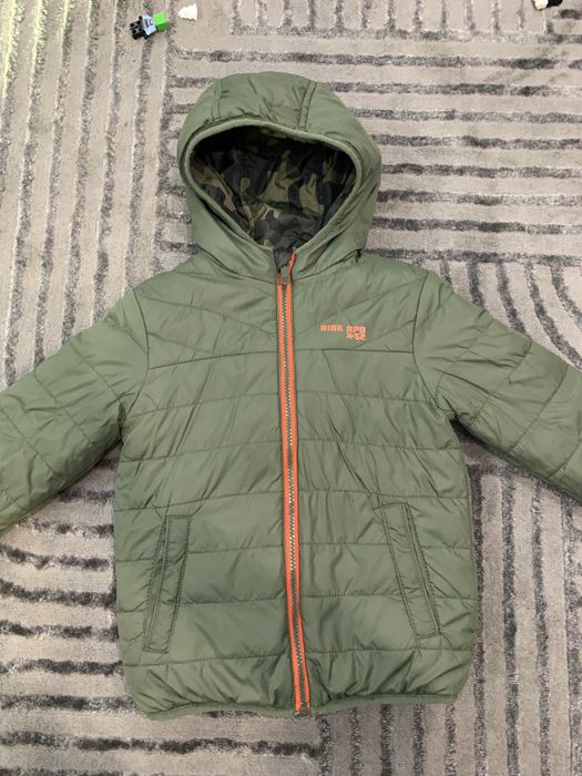 Куртка на хлопчика C&A,4-5 років,104 розмір