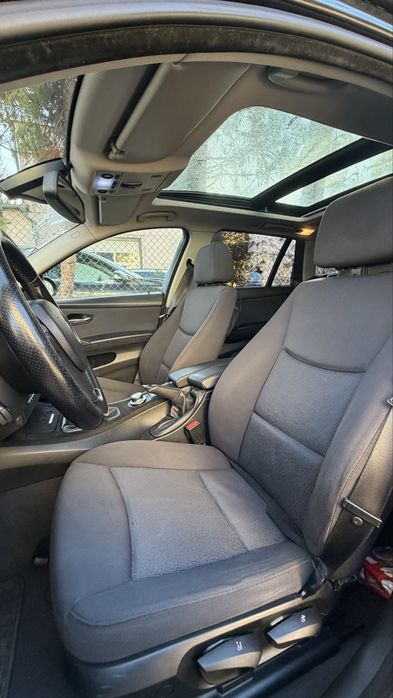 BMW  e91 panorama,navi,M