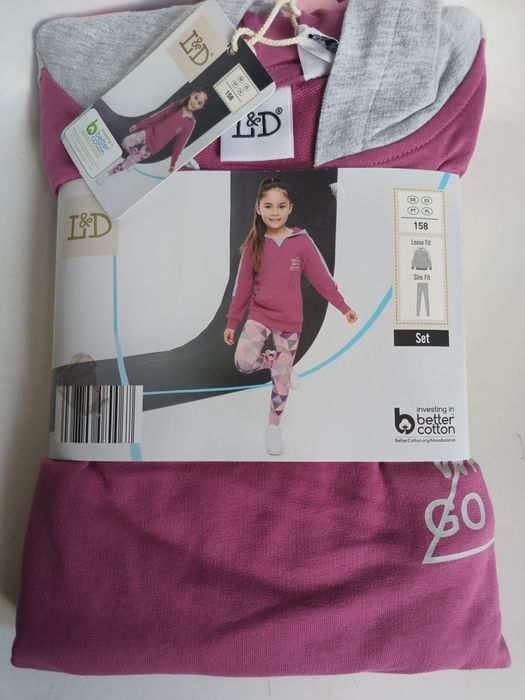 Dres dziewczęcy-bluza z getrami