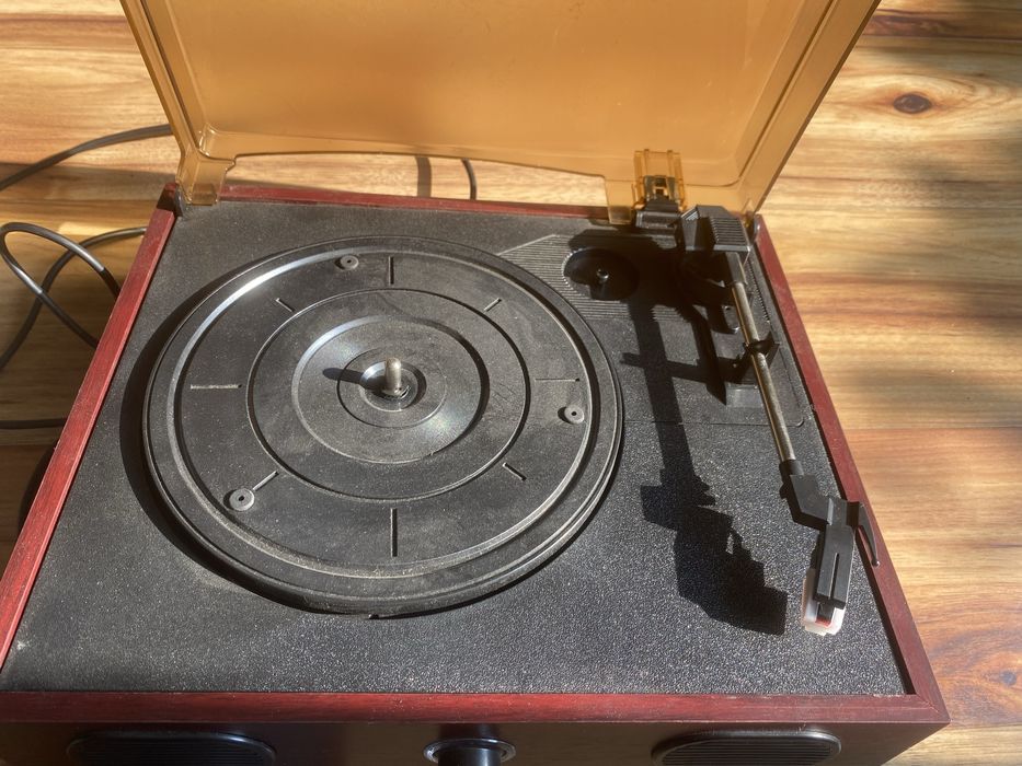 Gramofon Fenton RP105 z głośnikami