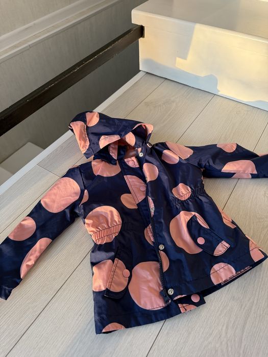 Курточка на дівчинку 86