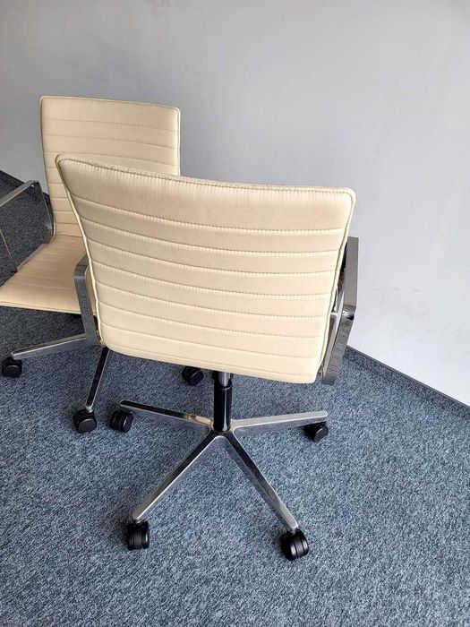 Wyprzedaż  Bejot Obrotowe krzesło biurowe ORTE OT 3DH 102 BEŻOWE