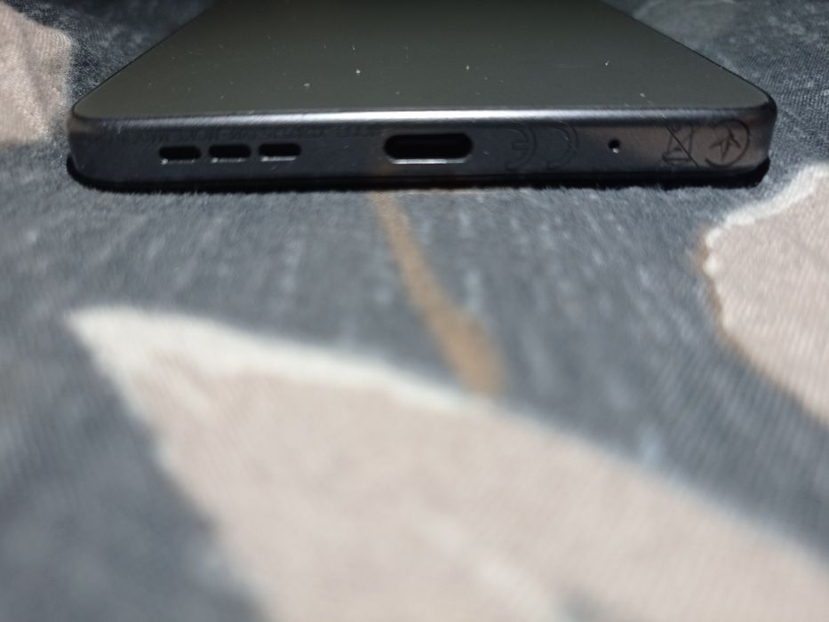 Продам смартфон Motorola E14 (2024 року) 2/64 (до 3/64) NFC 5G