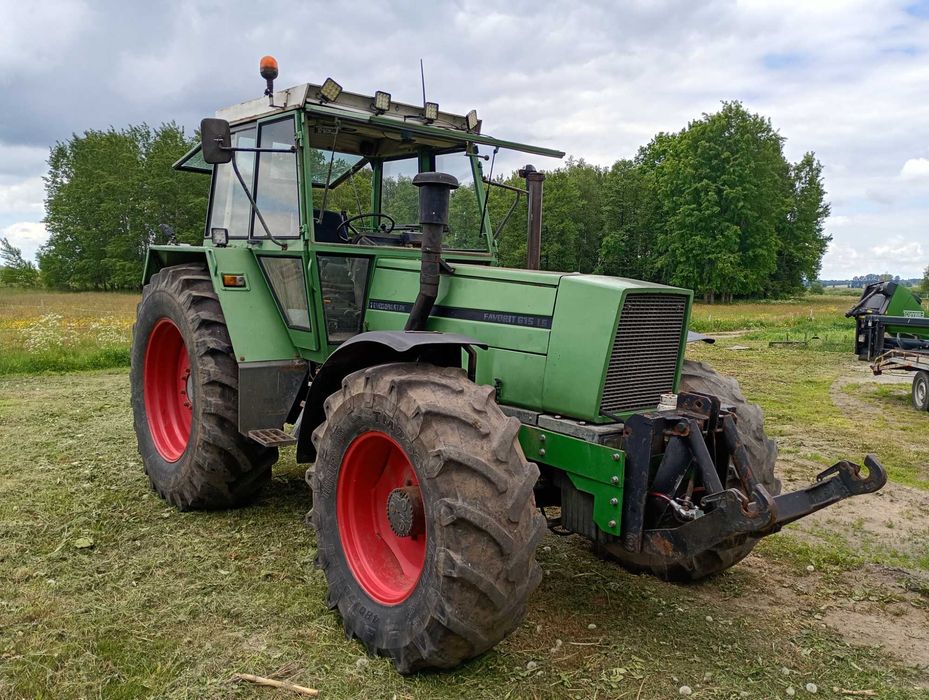 Fendt favorit 615