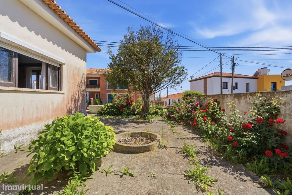 O Seu Próximo Projeto a 10 Minutos da Ericeira - Moradia Térrea Isola