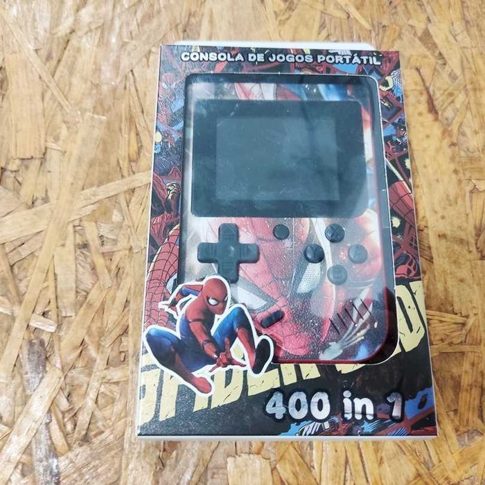 Mini consola portátil retro game 400 jogos bateria com ligação a tv