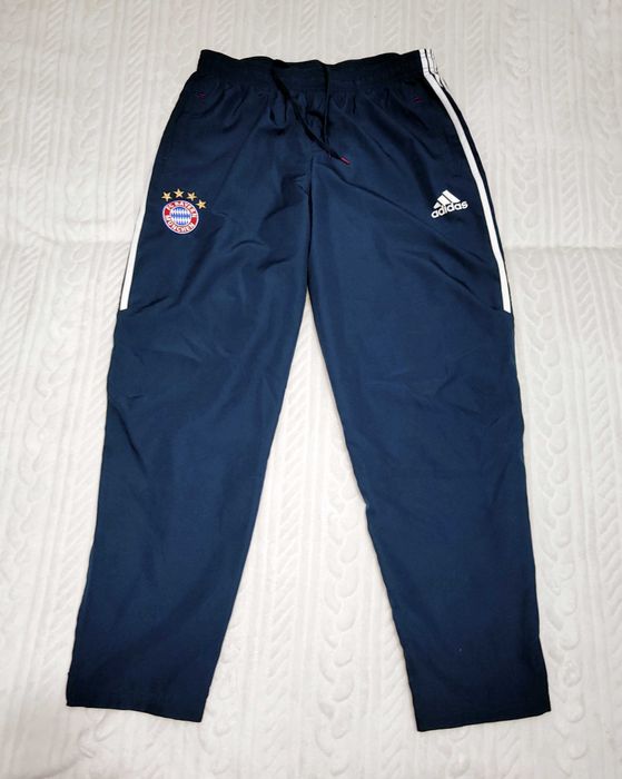 FC BAYERN MONACHIUM Adidas Climalite spodnie klubowe piłkarskie XL