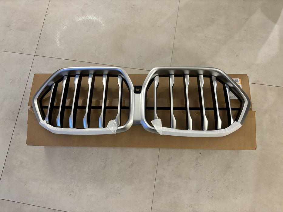 NOWY grill do BMW X6  G06 2024