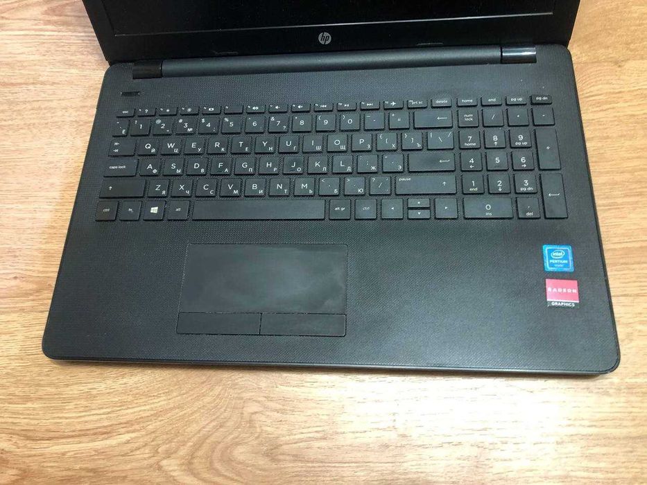 HP TPN-C129 (15,6"/SSD 256Gb/GPU Radeon R5/Win 10)