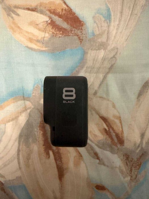 Продам GoPro 8 + Бокс для підводного плавання