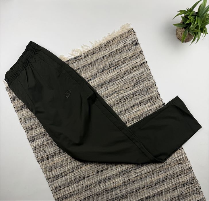 Штани Nike Woven Taper Pants HJ1997-355