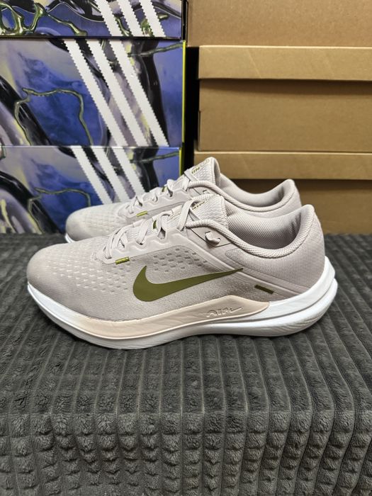 Кросівки бігові Nike Winflo 10 42(27см) оригінал