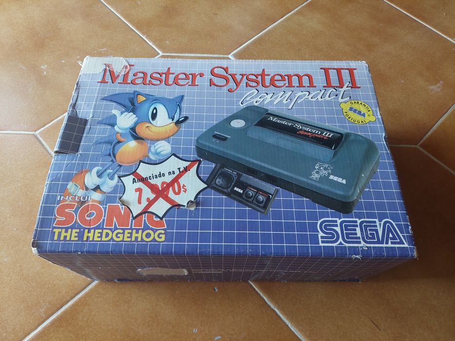Master System iii Compact na caixa